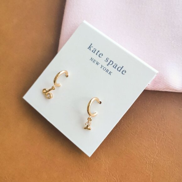Kate Spade Say Yes I Do Gold Clear Earrings Trendy - Picture 2 of 3